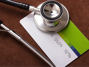 Não cabe à Justiça do Trabalho julgar repasse de plano de saúde para médicos